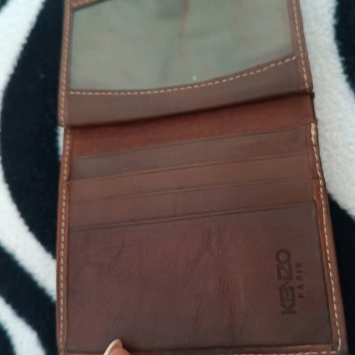 Kenzo vintage wallet in good condition, brown