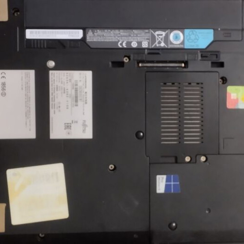 Fujitsu Lifebook laptop used, 8GB RAM, 2.4GHz, with power supply and battery