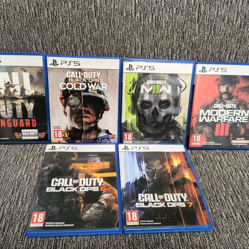 Call of Duty PS5 games used collection