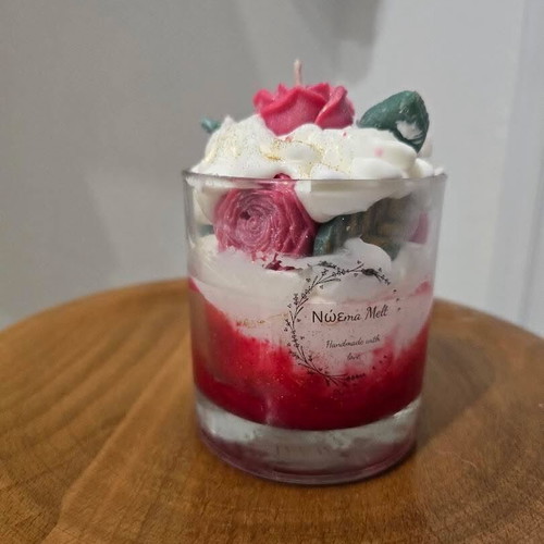 Rose candle from Noema Melt handmade collection