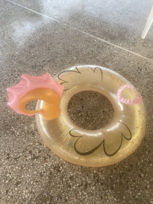 Unicorn inflatable pool float for kids