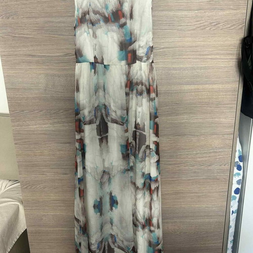 Goldie London dress long and airy like new, size small