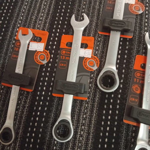Tools set new, sizes 10-14