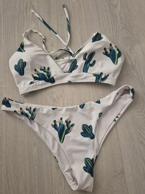 Shein bikini with cactus print new, size M