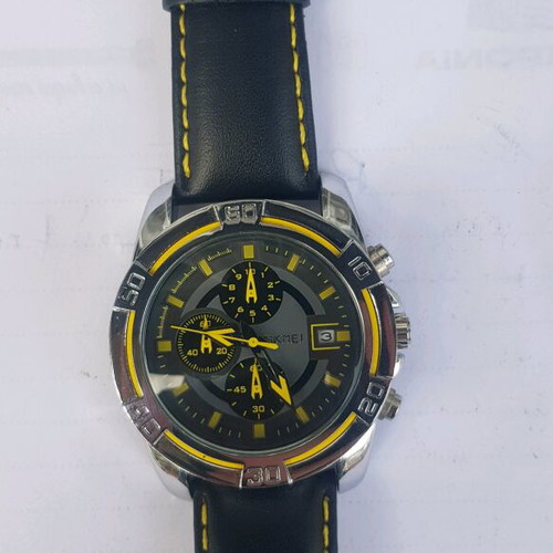 Skmei watch like new