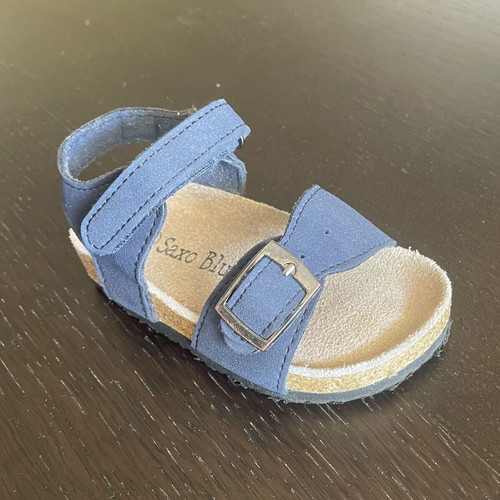 Children's sandals size 22