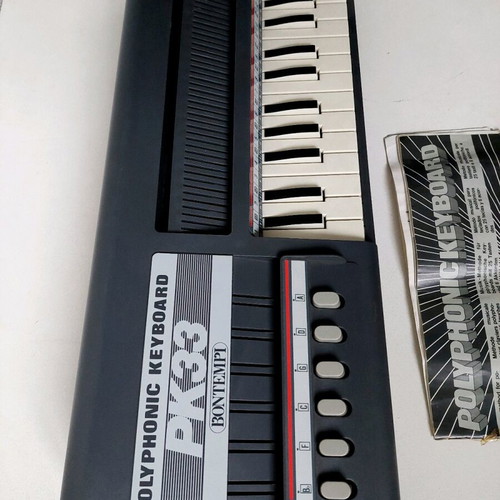 Bontempi PK33 Polyphonic Keyboard vintage, like new