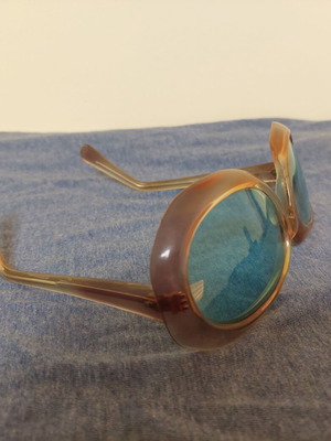 Vintage sunglasses 50s collectible used, horn-rimmed frame