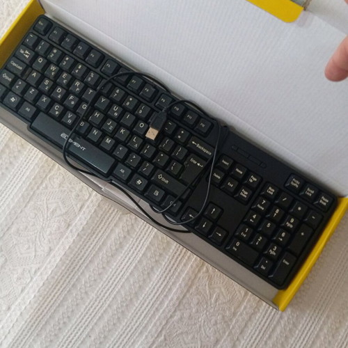 Powertech wired keyboards pack of 3, including element keyboard