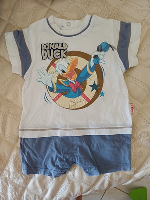 Disney romper for 6-month-old boy like new, Donald Duck design