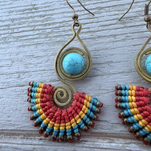 Ethnic earrings like new, boho style, multicolor