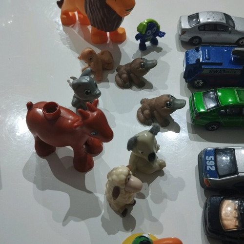 Various toys pack used