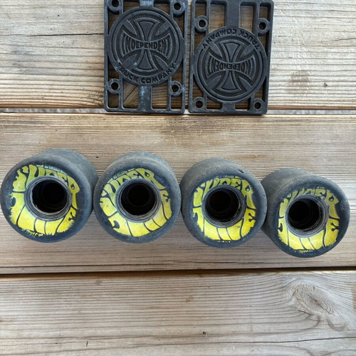 Oj Juice 55 mm wheels and Independent riser pads like new