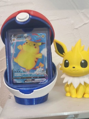 Surfing Pikachu VMAX JP card like new