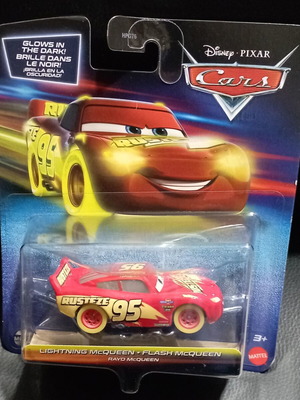 Αυτοκινητάκι Cars Glow Racers καινούργιο με φωσφοριζέ λεπτομέρειες