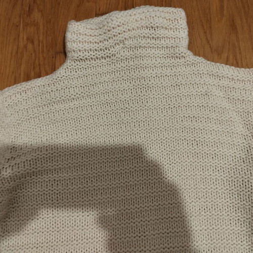 Scandalo turtleneck sweater used, size S-M, beige