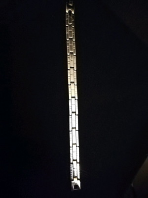 Men's bracelet used stainless steel
