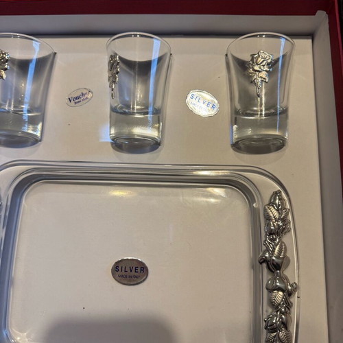 Set of silver shot glasses and tray new
