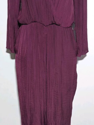 Oysho satin jumpsuit in excellent condition.