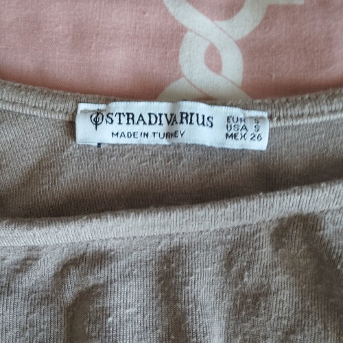 Stradivarius beige crop top size S like new