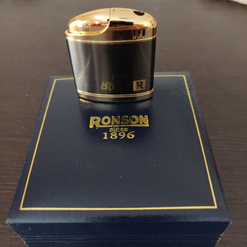 Ronson Comet 200 lighter new, brown and gold with box