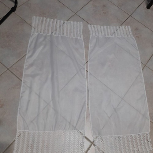 Set of 2 Semen table linens with handmade knitted lace, like new