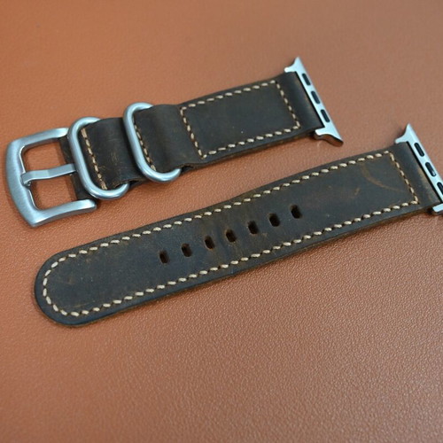 Vintage brown leather strap for Apple Watch used (42/44/45/46/49mm)