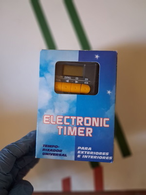 Electronic Timer WT-001 new with box and manual