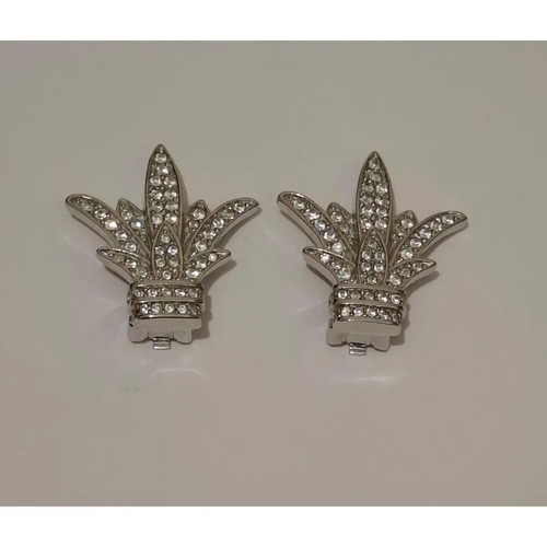 Christian Dior Fleur De Lis Clip On Rhinestone Earrings new, silver gray