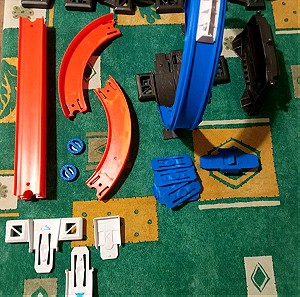 Mattel Hot Wheels: Track Builder - Starter Kit Playset