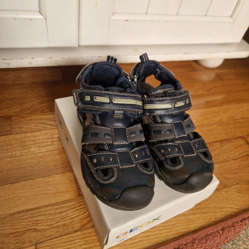 Geox sandals like new, boys size 28, navy blue and grey