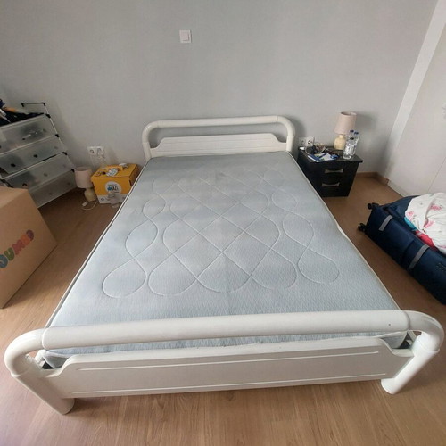 Double bed with mattress like new, wooden 1.40x2.00