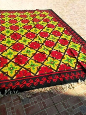 Handmade wool rug 2x3.25 new