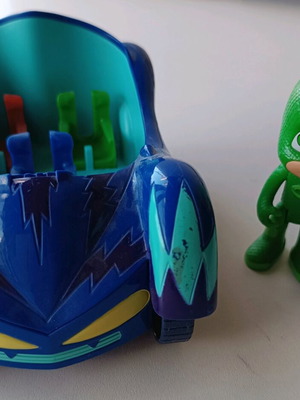 PJ Masks Όχημα Catcar και Φιγούρα Gekko σαν καινούργια, πακέτο