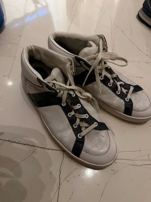 Παπούτσια Louis Vuitton sneakers 44 μεταχειρισμένα, άσπρα