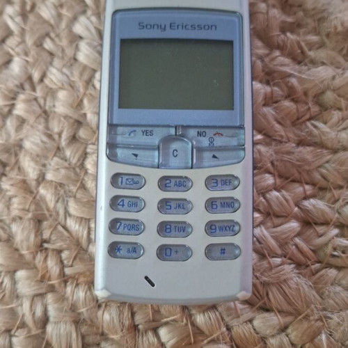 Sony Ericsson T100 used, needs battery and charger
