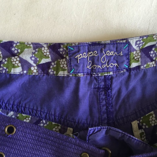 Pepe Jeans women's purple shorts like new with belt, soft fabric