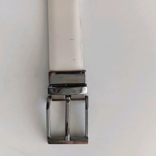 Leather belt like new, size 110