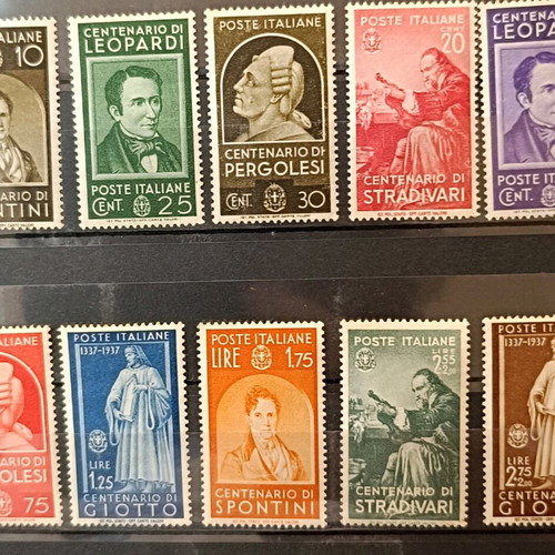 Italian stamps 1924-1942 like new, lot of 23