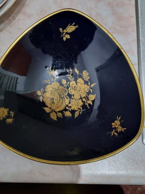 Handmade plate used, German blue cobalt with 24k gold design