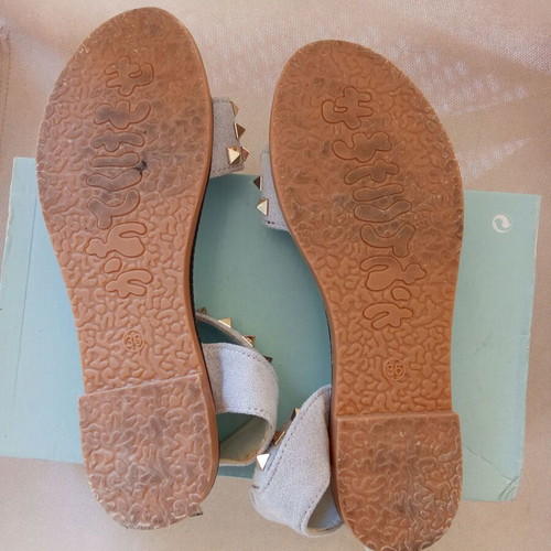 Flat sandals gray size 36 like new with gold studs