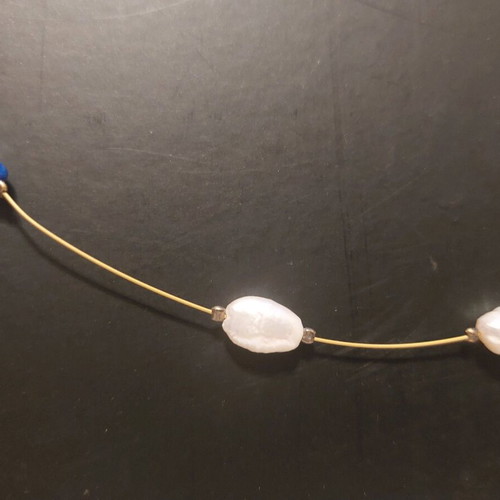 Handmade necklace with pearls and blue beads like new
