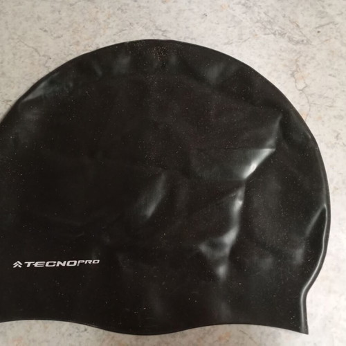 Tecnopro swimming cap used