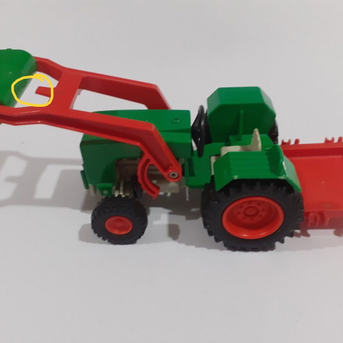 Playmobil Tractor 3500 used with damages