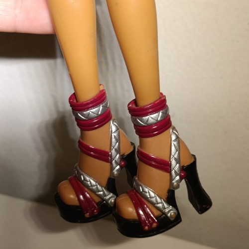 My Scene Madison Barbie doll used with bling bling dress
