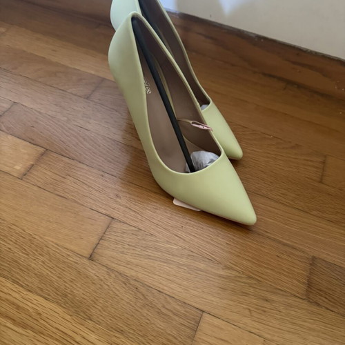 Deezee women's pumps size 39 new, light green