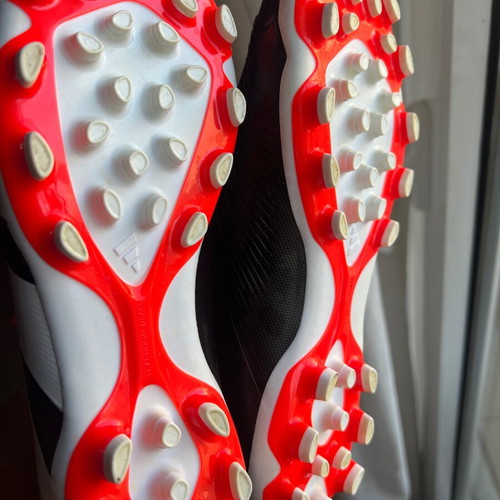 Adidas Predator football shoes like new, size 40 2/3