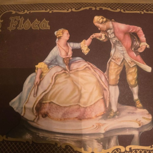Collectible cardboard box from the 50s like new for chocolates