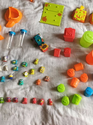 The Trash Pack used figures, pack of about 60 items