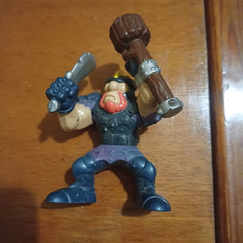 Figure 1999 like new